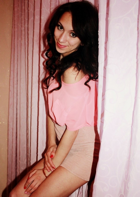 Эльвира, 22 года, 2 размер груди